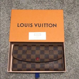 SOLD! Louie Vuitton wallet